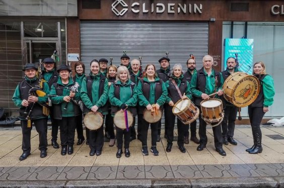 Actuación de banda de Gaitas